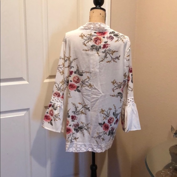 & the why white floral kimono - Picture 7 of 8
